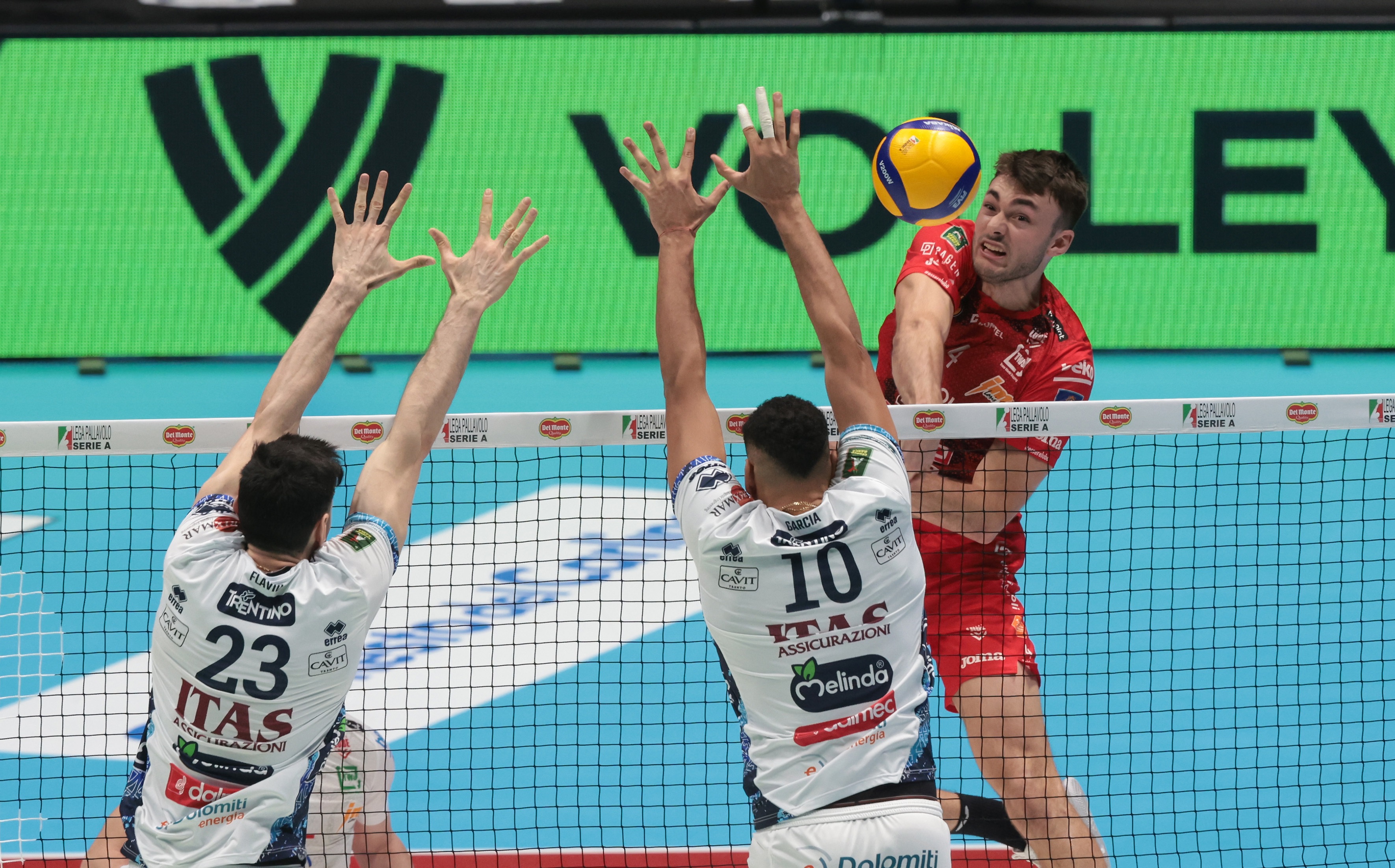 意大利男篮击败法国取得胜利 意大利男篮击败法国取得胜利