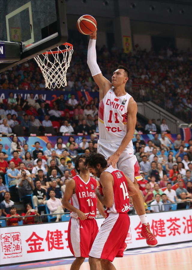 开云体育-太阳翻盘公牛，易建联扛起全队