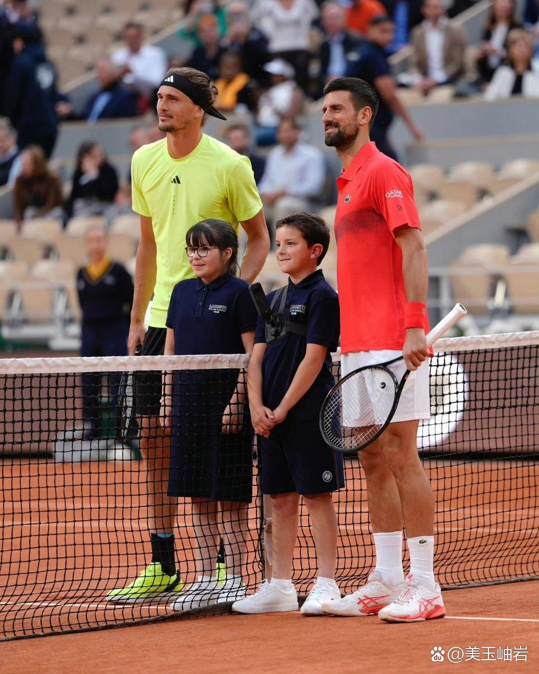 开云APP-法网逆转年终总决赛，德约科维奇扛起全队