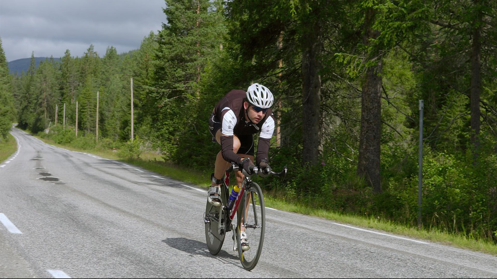 当足球灵魂穿越篮球之躯，奥亚尔萨瓦尔的平行宇宙之战