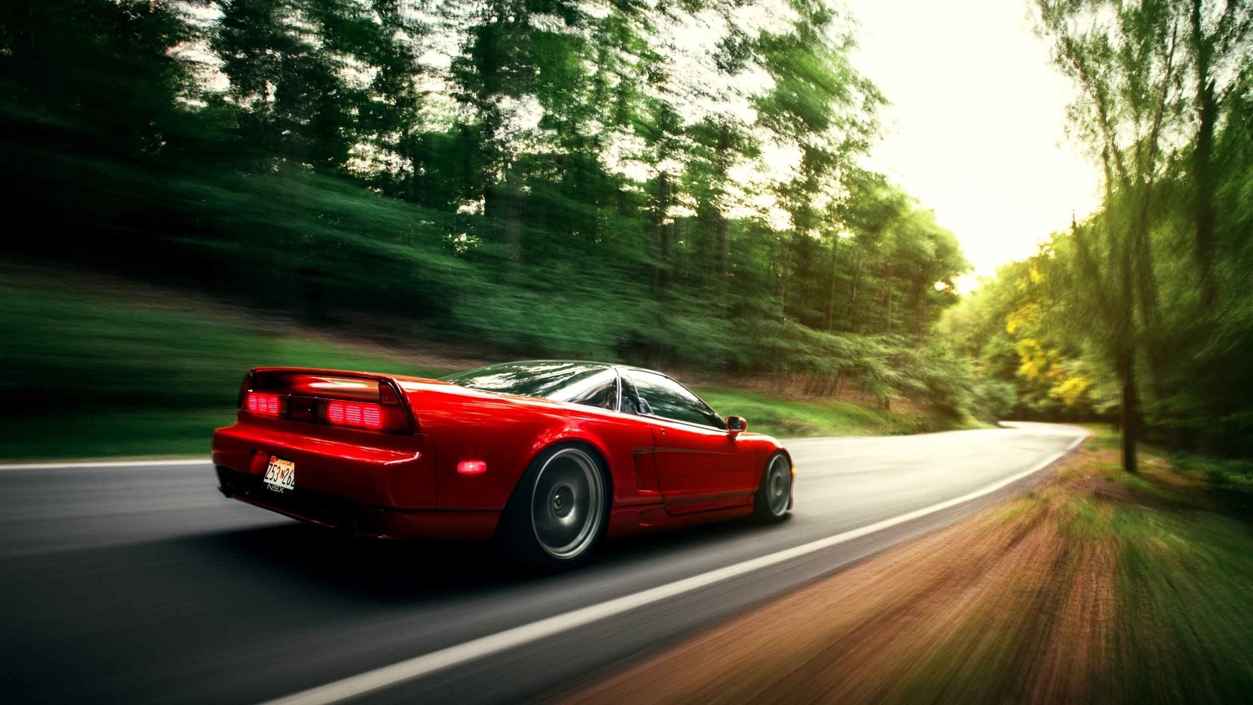 开云平台-F1新赛季揭幕战之夜，哈兰德扛起全队的英雄史诗