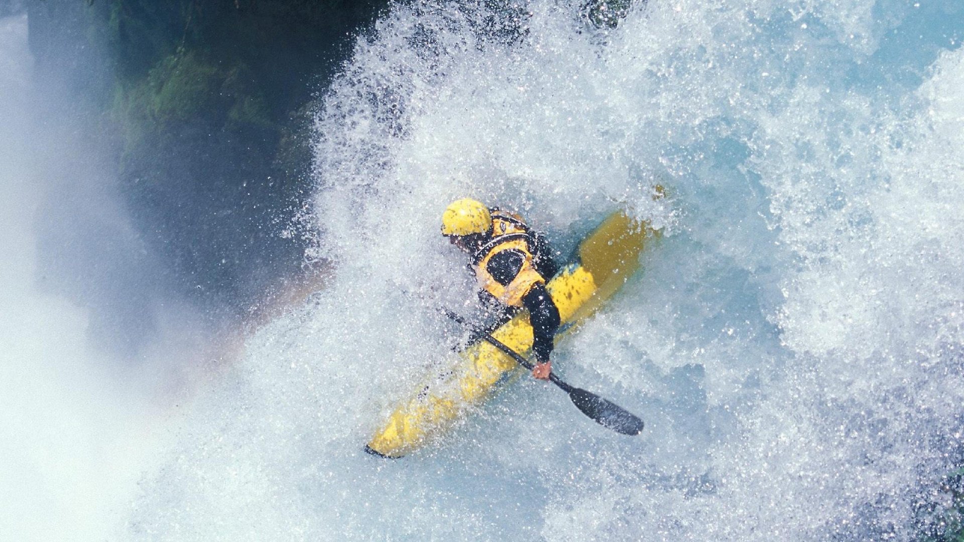 非洲熔岩灼穿叹息之墙，卡拉斯科在美加墨接管比赛