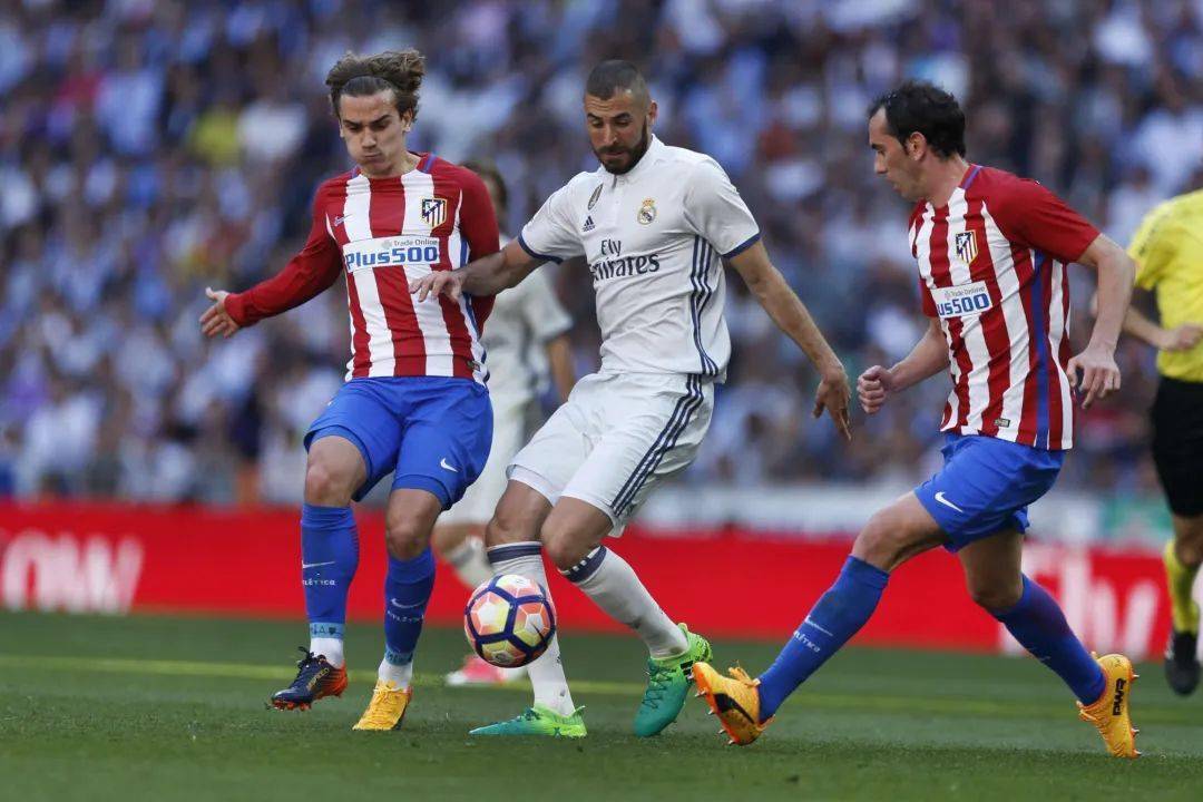 开云体育官方网站-智利对阵佛罗伦萨，楚阿梅尼统治全场